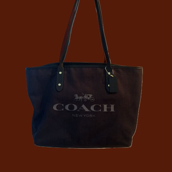 Coach Dark Denim Tote Navy and Burgandy Leather Gold Hardware 2020 with Hang Tag - Picture 7 of 12